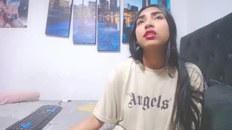 Snapshot of hot_coupl3_69 chatting on February 21, 2025, 4:51 am hot coupl3 69 online show from February 21, 2025, 4:51 am