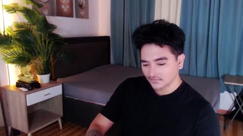 hot_daddy_core online show from July 6, 2026, 2:14 pm