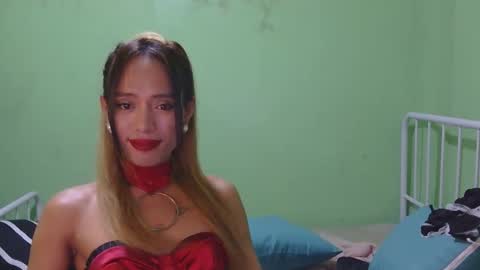 Snapshot of hot_daniela090393 chatting on September 11, 2025, 12:33 am DANIELA online show from September 11, 2025, 12:33 am