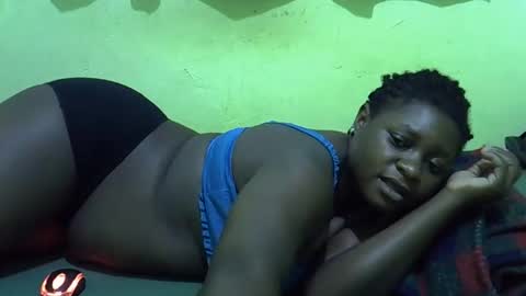 hot_girlly online show from February 26, 2026, 7:13 pm