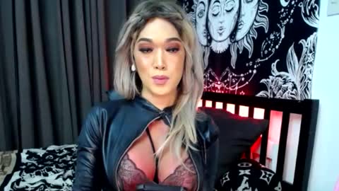 Snapshot of hot_jessica_cumx chatting on November 7, 2025, 12:54 am Jessica Cumshow FOLLOW ME online show from November 7, 2025, 12:54 am