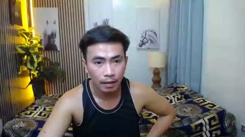 Snapshot of hot_khevin chatting on September 16, 2025, 8:26 am hot_khevin online show from September 16, 2025, 8:26 am