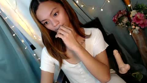 Snapshot of hot_n_spicy69 chatting on January 17, 2025, 5:53 am SWEET AGATHA online show from January 17, 2025, 5:53 am