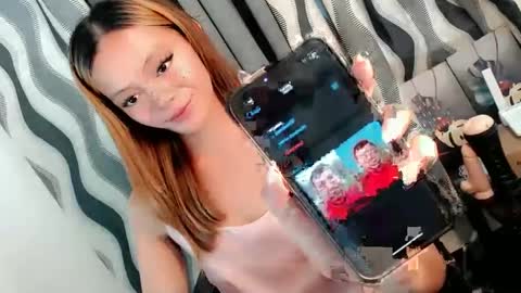 Snapshot of hot_n_spicy69 chatting on January 20, 2025, 8:52 am SWEET AGATHA online show from January 20, 2025, 8:52 am