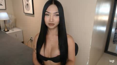 Snapshot of hot_nikki69 chatting on July 19, 2026, 7:12 am hot_nikki69 online show from July 19, 2026, 7:12 am