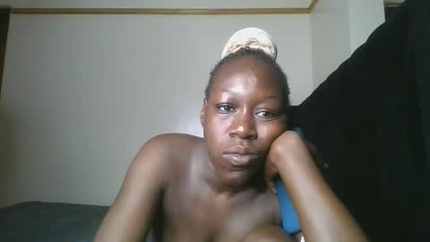 Hot petite online show from April 2, 2026, 11:52 am