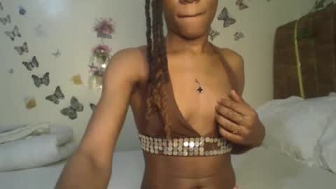 hot petite100 online show from October 17, 2025, 11:18 pm