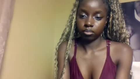 hot_pussy_ebony online show from October 31, 2025, 7:48 pm