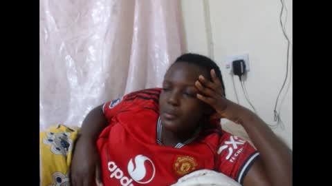 Snapshot of hot_raylah chatting on March 3, 2026, 4:13 pm RAYLAH online show from March 3, 2026, 4:13 pm