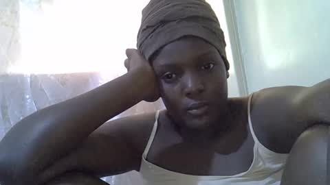 Snapshot of hot_raylah chatting on April 10, 2026, 7:02 am RAYLAH online show from April 10, 2026, 7:02 am