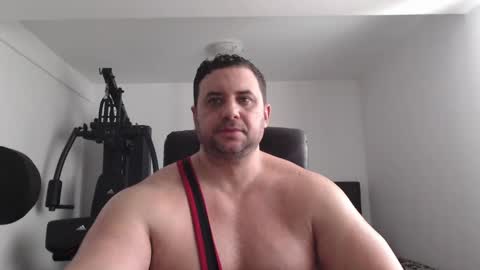 Stefano.. online show from February 16, 2025, 1:05 pm