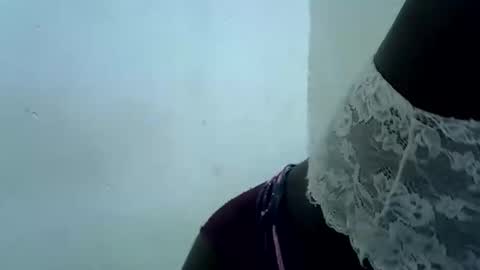 hotagrace online show from October 19, 2025, 3:01 pm