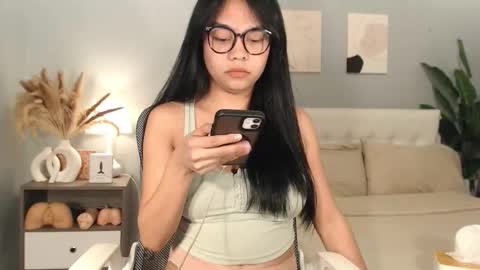 hotasian_gabby69 online show from February 11, 2026, 12:21 pm