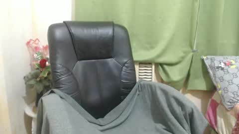 Snapshot of hotasianayra69 chatting on November 30, 2025, 4:22 pm hotasianayra69 online show from November 30, 2025, 4:22 pm