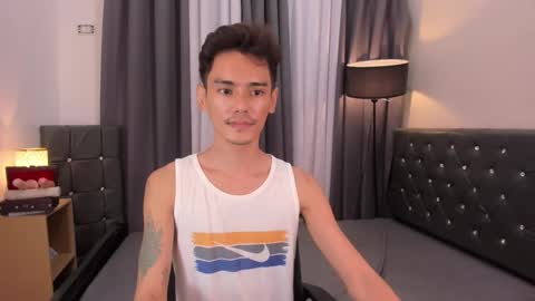 Kenny online show from December 14, 2025, 12:43 pm