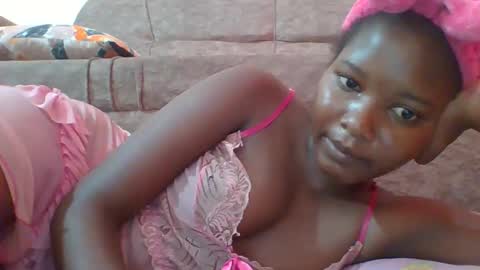 love online show from January 31, 2025, 7:50 am