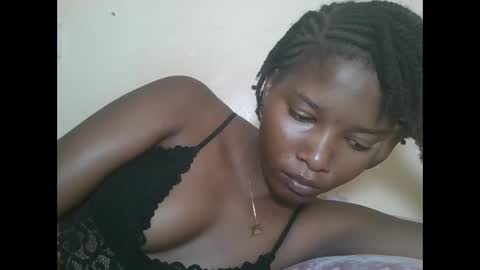 love online show from December 22, 2025, 4:53 am