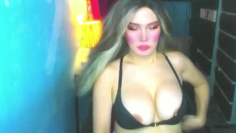 T A N Y A online show from May 12, 2026, 3:03 am