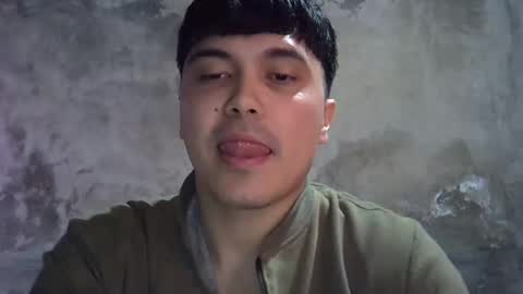 hotbaby6900 online show from November 6, 2025, 1:23 pm