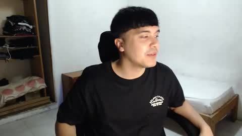 hotbaby6900 online show from December 15, 2025, 12:42 pm