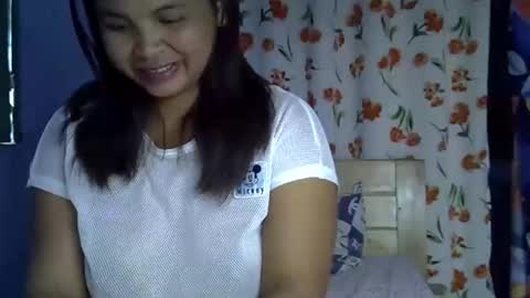 hotcelici online show from October 13, 2025, 6:13 am