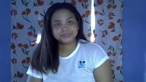 hotcelici online show from November 3, 2025, 6:25 am