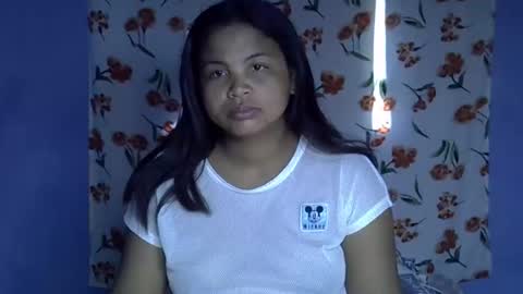 hotcelici online show from November 6, 2025, 5:52 am