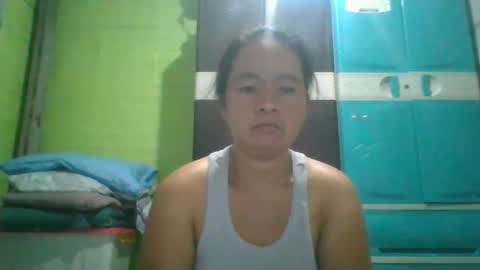 hotchicks4uxx online show from January 16, 2025, 10:44 pm