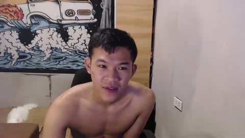 hotcuteasianxx online show from January 7, 2026, 9:06 pm