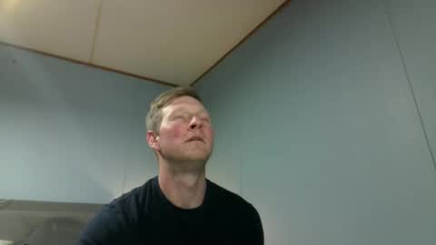 hotdadforyou online show from February 8, 2026, 2:48 am