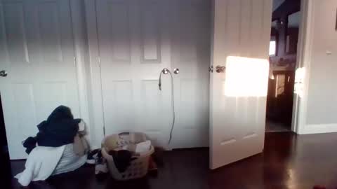 Snapshot of hotdog1124 chatting on February 11, 2026, 12:32 pm hotdog1124 online show from February 11, 2026, 12:32 pm