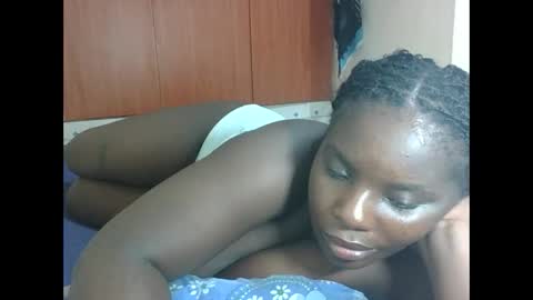 Snapshot of hotebbbyy chatting on March 12, 2026, 5:19 pm EBBY online show from March 12, 2026, 5:19 pm