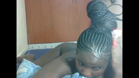 Snapshot of hotebbbyy chatting on March 24, 2026, 12:10 pm EBBY online show from March 24, 2026, 12:10 pm