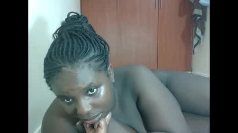 Snapshot of hotebbbyy chatting on April 13, 2026, 4:51 am EBBY online show from April 13, 2026, 4:51 am