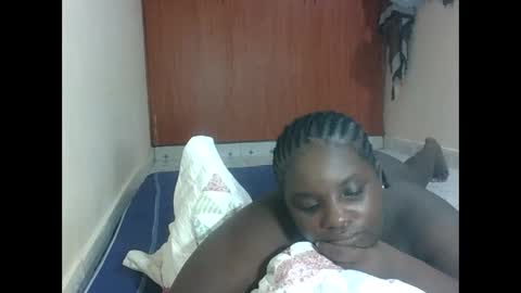 Snapshot of hotebbbyy chatting on April 16, 2026, 11:07 pm EBBY online show from April 16, 2026, 11:07 pm