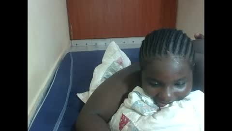 Snapshot of hotebbbyy chatting on April 18, 2026, 6:06 am EBBY online show from April 18, 2026, 6:06 am