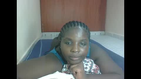 Snapshot of hotebbbyy chatting on April 22, 2026, 5:47 pm EBBY online show from April 22, 2026, 5:47 pm