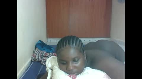 Snapshot of hotebbbyy chatting on April 23, 2026, 5:52 am EBBY online show from April 23, 2026, 5:52 am