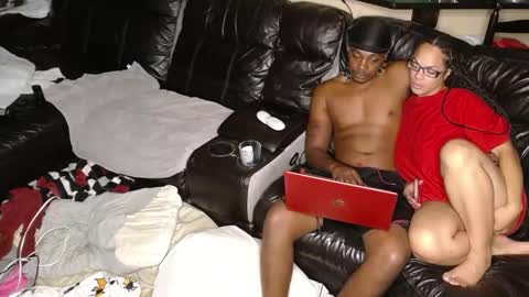 Snapshot of hotebonycouple713 chatting on February 17, 2025, 12:54 am Sasha Daniel online show from February 17, 2025, 12:54 am