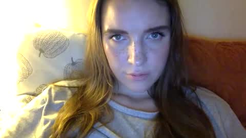 Snapshot of hoteffy chatting on November 4, 2025, 9:25 pm effy online show from November 4, 2025, 9:25 pm