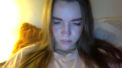 Snapshot of hoteffy chatting on November 11, 2025, 9:15 pm effy online show from November 11, 2025, 9:15 pm