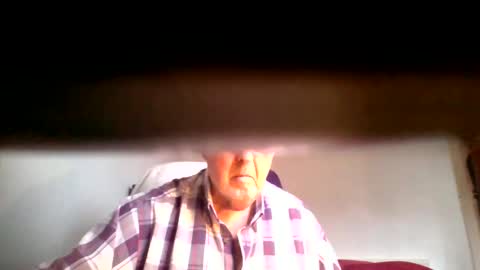 Snapshot of hotejok chatting on January 4, 2025, 2:25 pm hotejok online show from January 4, 2025, 2:25 pm