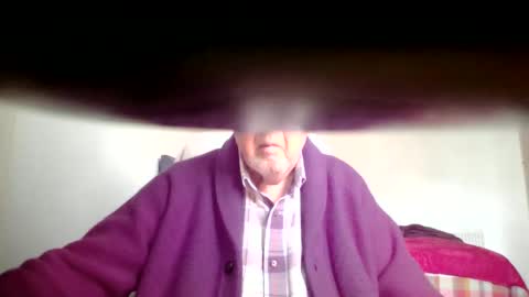 Snapshot of hotejok chatting on March 12, 2025, 2:12 pm hotejok online show from March 12, 2025, 2:12 pm
