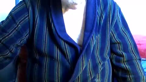 hotejok online show from November 19, 2025, 11:32 am