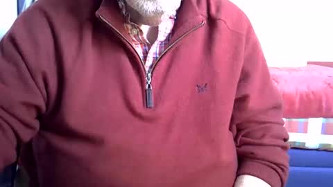 hotejok online show from April 16, 2026, 11:00 am