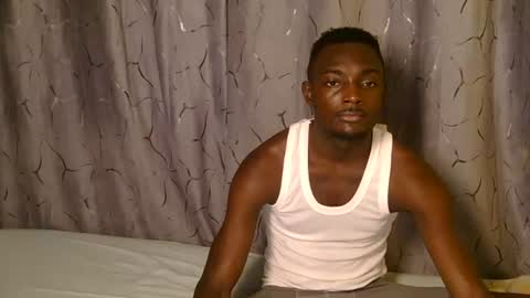 hoter_ online show from July 2, 2026, 12:11 pm