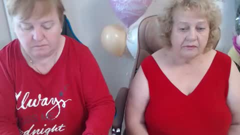Snapshot of hotfiremommy chatting on October 21, 2025, 7:31 am LimonkaFire online show from October 21, 2025, 7:31 am