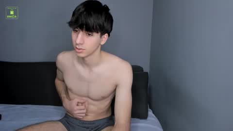 Snapshot of hotflirtyfella chatting on February 19, 2026, 6:42 am QUENTIN online show from February 19, 2026, 6:42 am