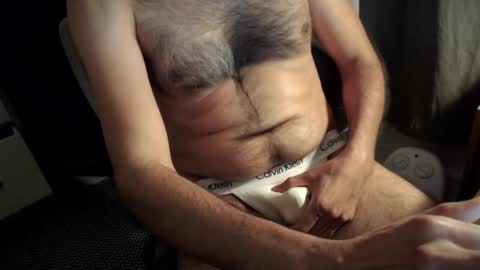 Snapshot of hotfurry79 chatting on January 16, 2025, 4:17 am Hot Furry online show from January 16, 2025, 4:17 am