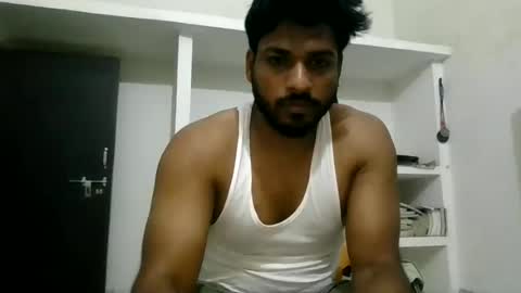 Snapshot of hothunkman352176 chatting on June 22, 2026, 5:32 pm hothunkman352176 online show from June 22, 2026, 5:32 pm